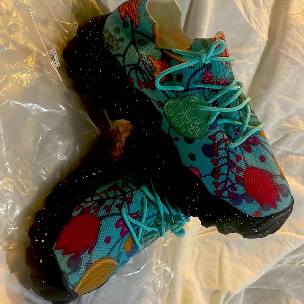 Floral Tractor bottom Sneakers